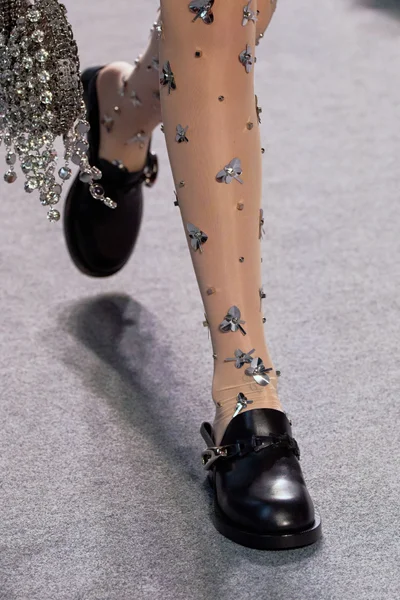 Look 4